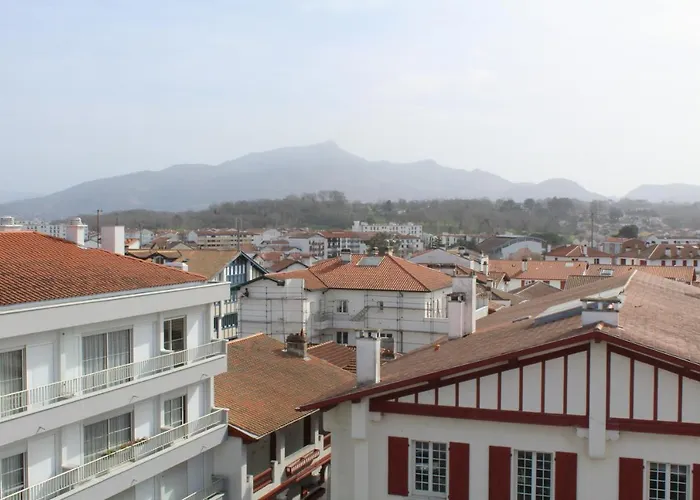 Hyper Centre Avec Vue Sur Les Pyrenees Saint-Jean-de-Luz